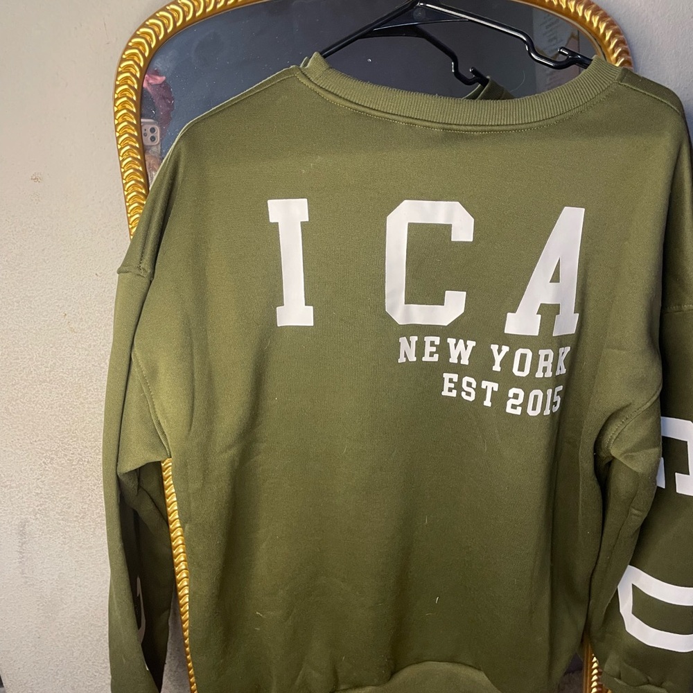 SHEIN Olive Graphic Crewneck Sweater